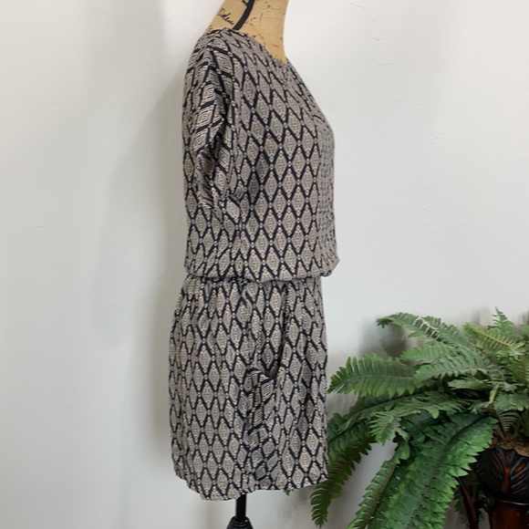 Adorable Patterned Dress - Picture 6 of 10